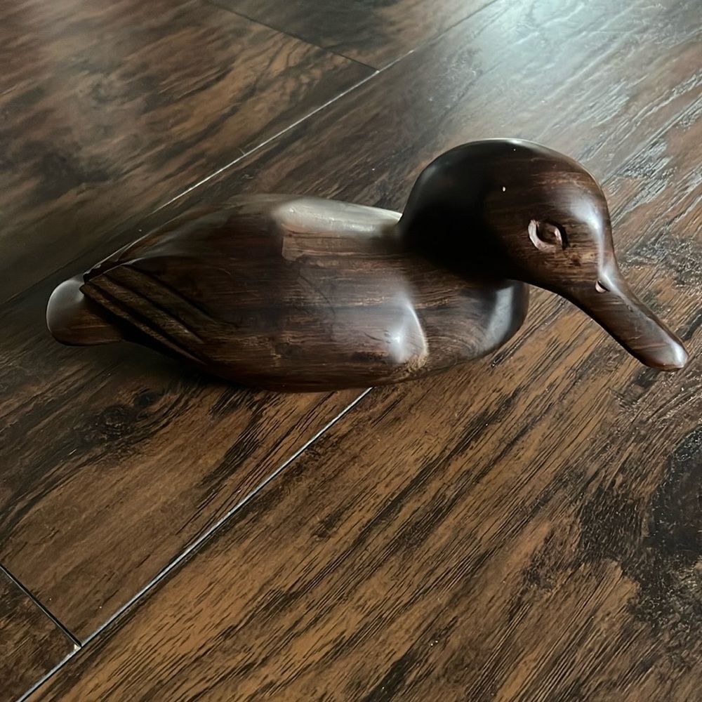 VTG heavy Duck decoy carving awesome vintage piece perfect for any Duck lovers